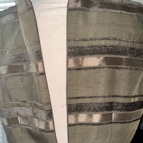 Greenish Colored Dress - Picture 5 of 14